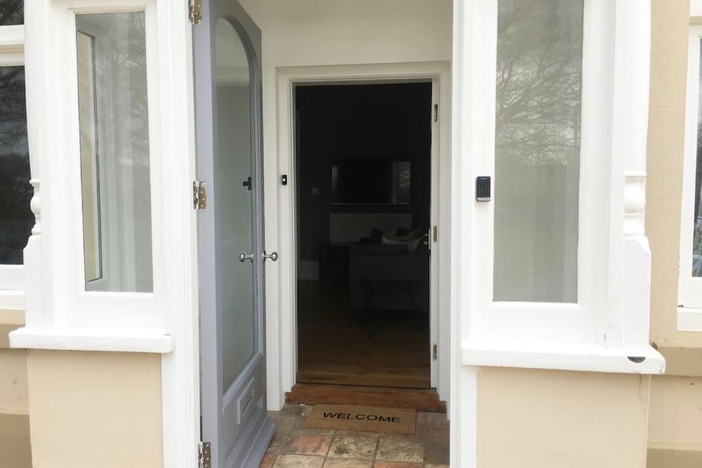 Stylish 2 Bed Apart In The Heart Of North Norfolk Норт-Уолшем Экстерьер фото