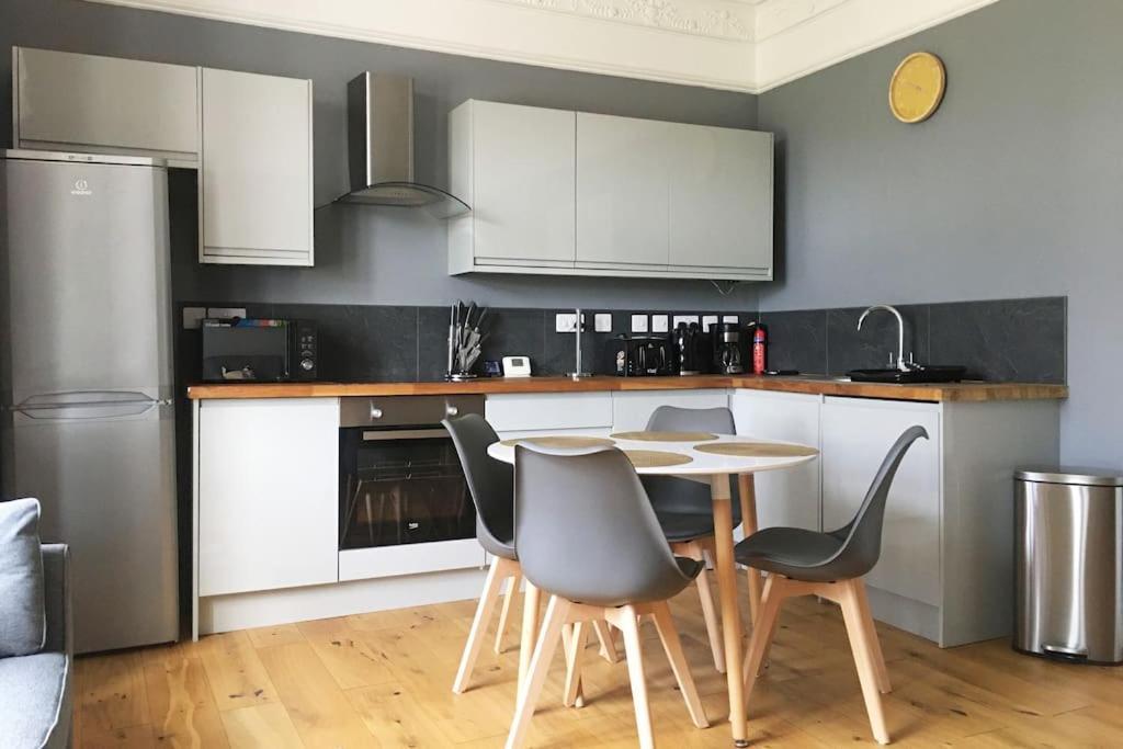Stylish 2 Bed Apart In The Heart Of North Norfolk Норт-Уолшем Экстерьер фото